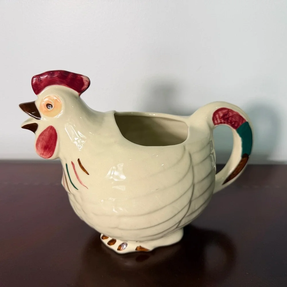 Shawnee Pottery this vintage